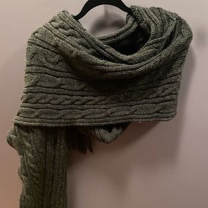 Aran Crafts merino wool scarf